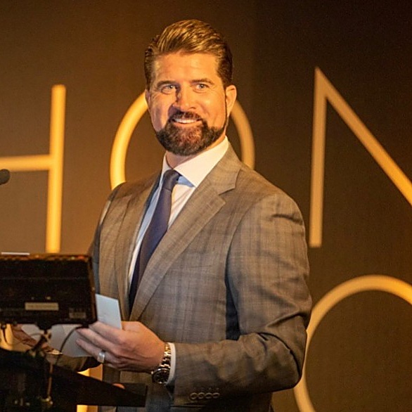 Henry Hirsch at the podium during an awards evening